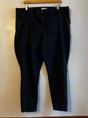 High Rise Skinny Jeans | Ava & Viv